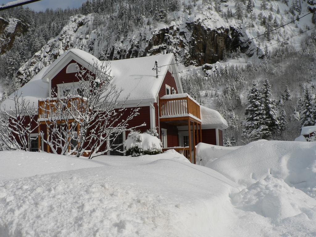 B&B Les Deux Pignons Petit-Saguenay Zewnętrze zdjęcie