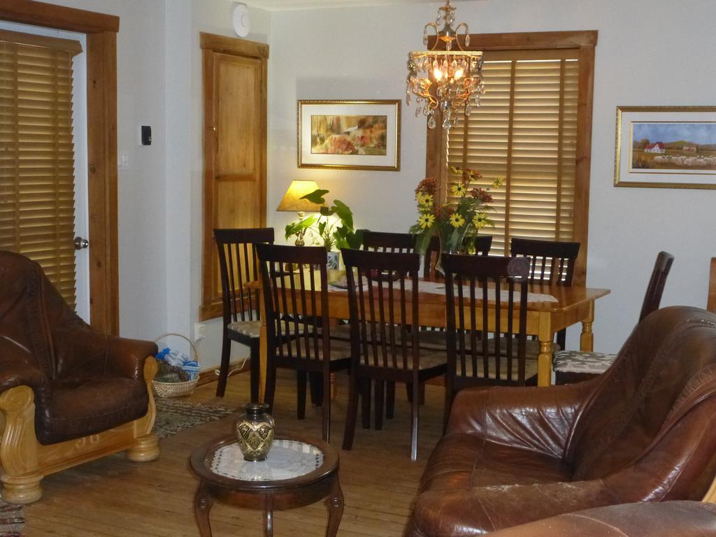 B&B Les Deux Pignons Petit-Saguenay Zewnętrze zdjęcie