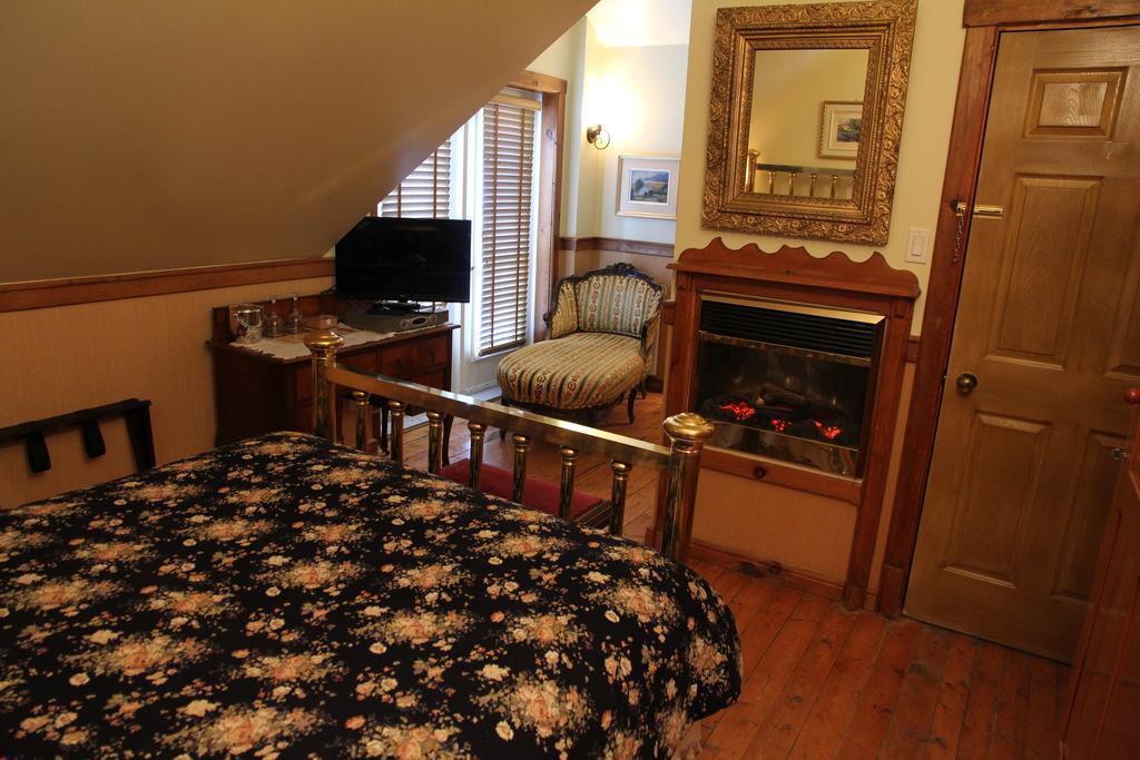 B&B Les Deux Pignons Petit-Saguenay Zewnętrze zdjęcie