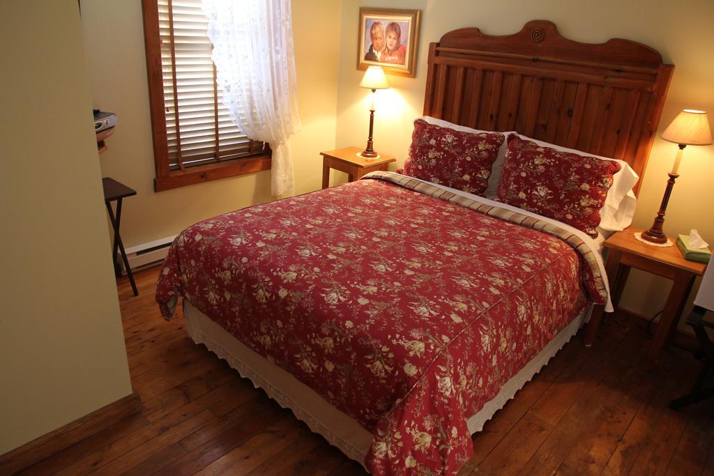 B&B Les Deux Pignons Petit-Saguenay Zewnętrze zdjęcie